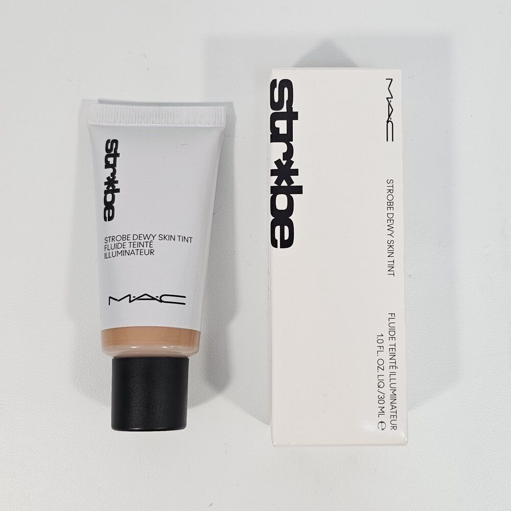 MAC Strobe Dewy Skin Tint Medium 3 | Radiant Hydrating Tint 1.0 fl oz New